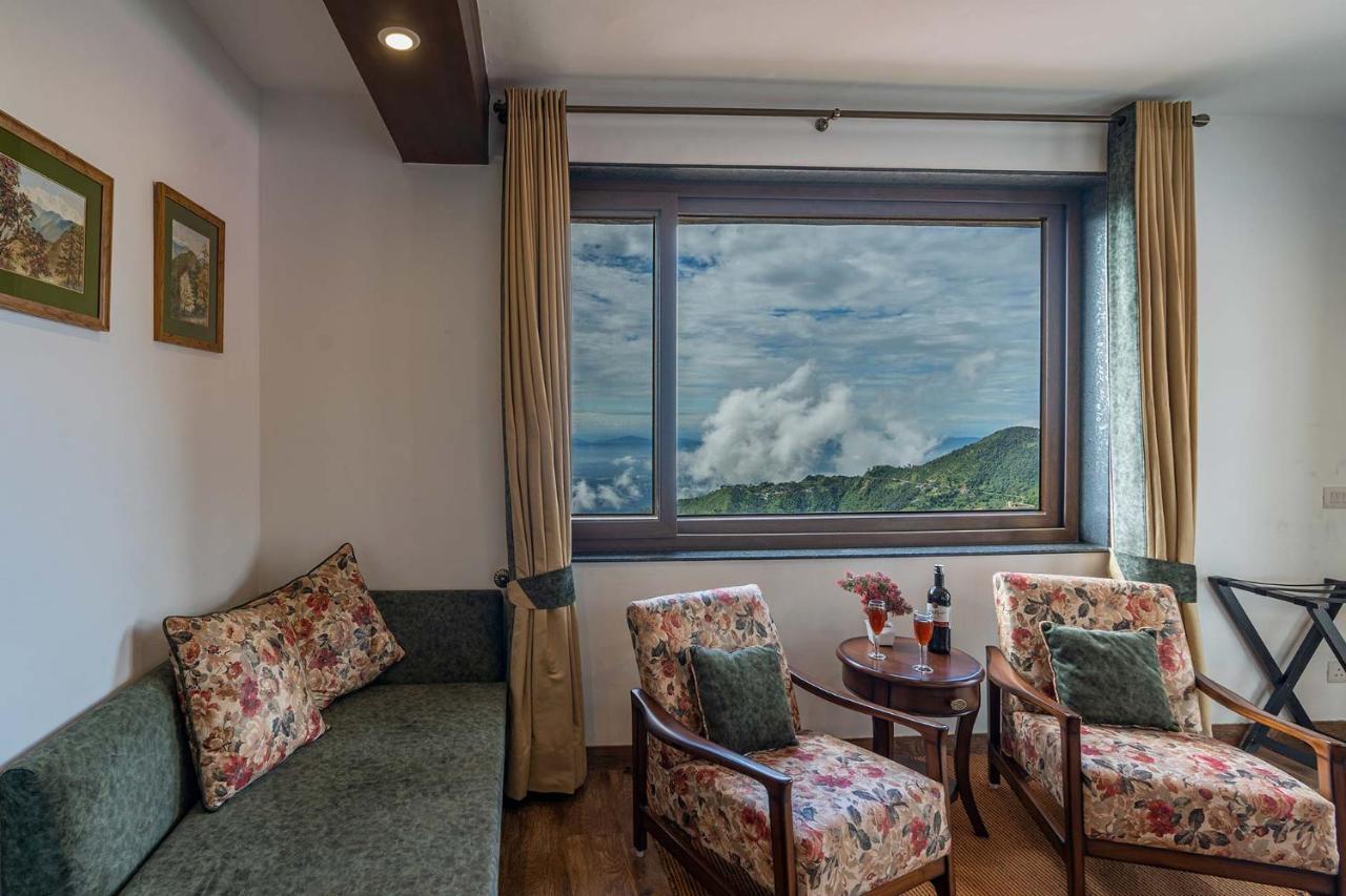 Stayvista At Arncliff Villa 5 Mins From Mall Road มัสซูรี ภายนอก รูปภาพ